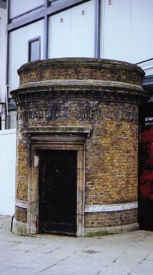 Tower Hill entrance